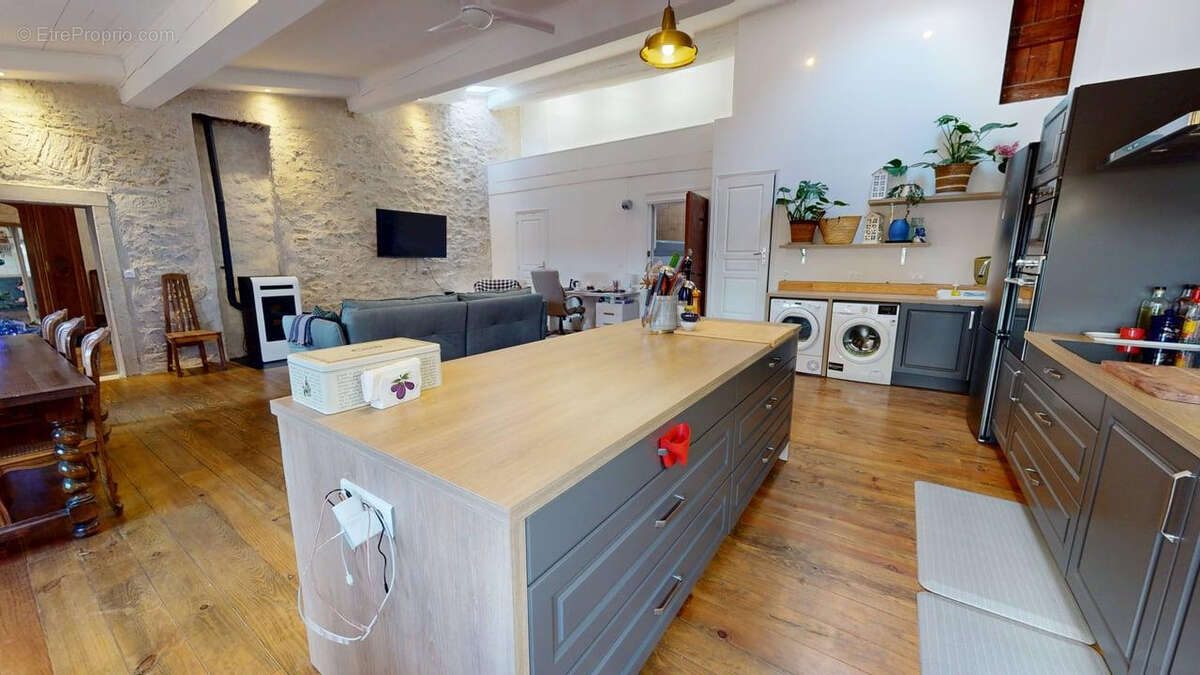 Appartement à CARCASSONNE