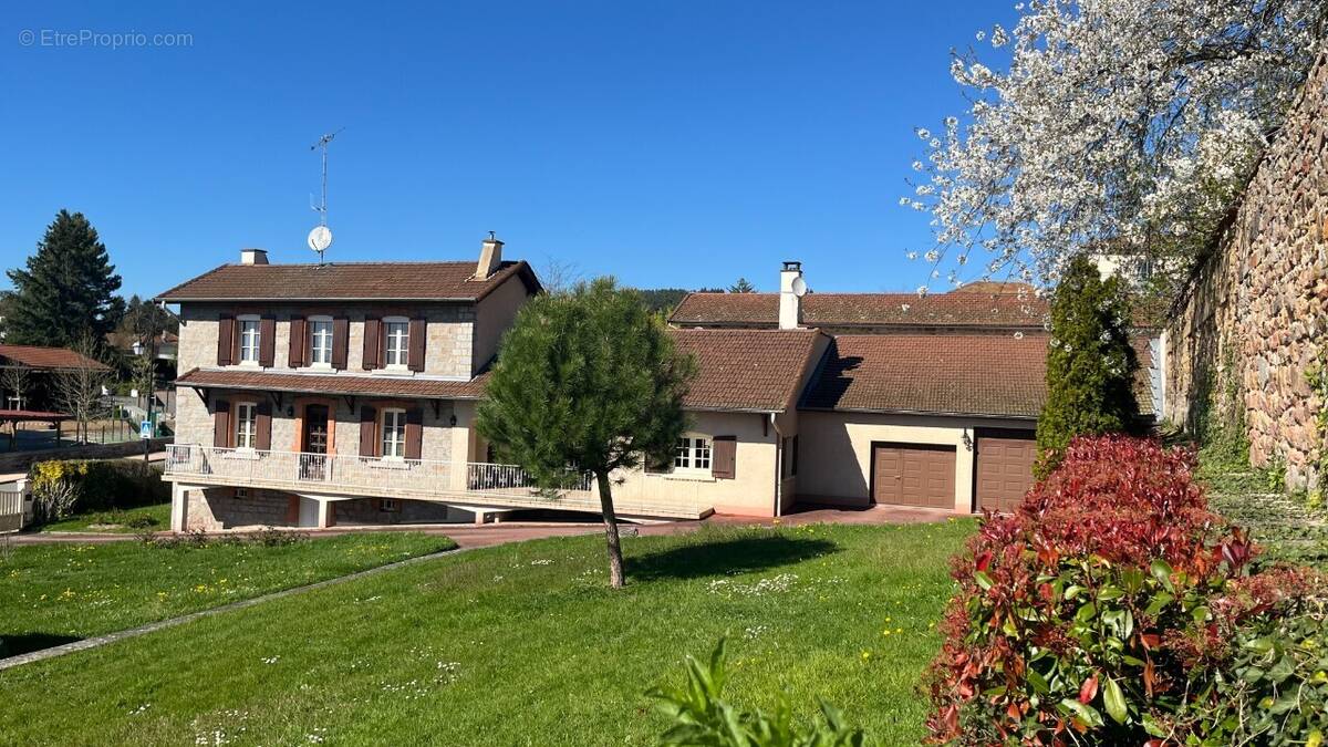 Maison à ROZIER-EN-DONZY
