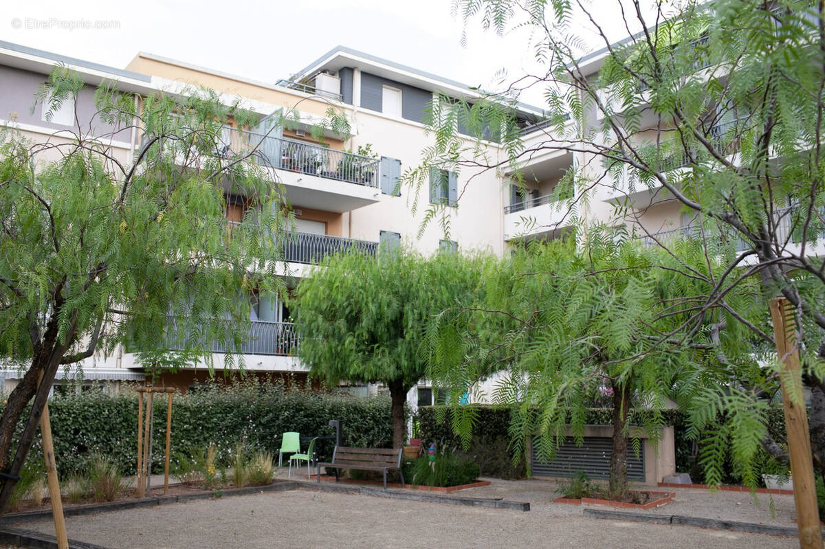 Appartement à PUGET-SUR-ARGENS