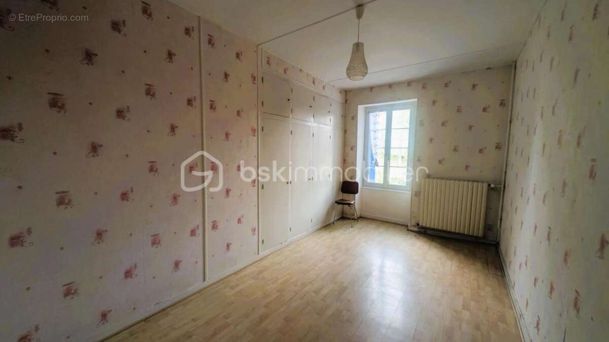 Maison à LE BEUGNON