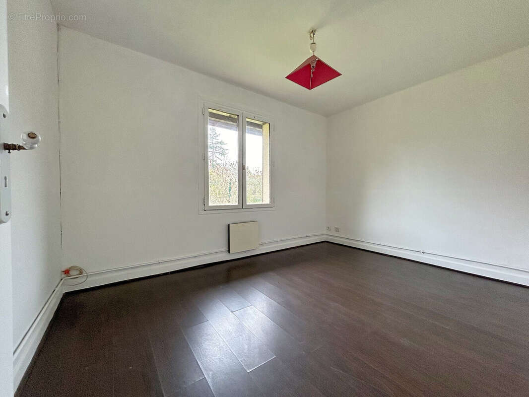 Maison à COURDEMANCHE