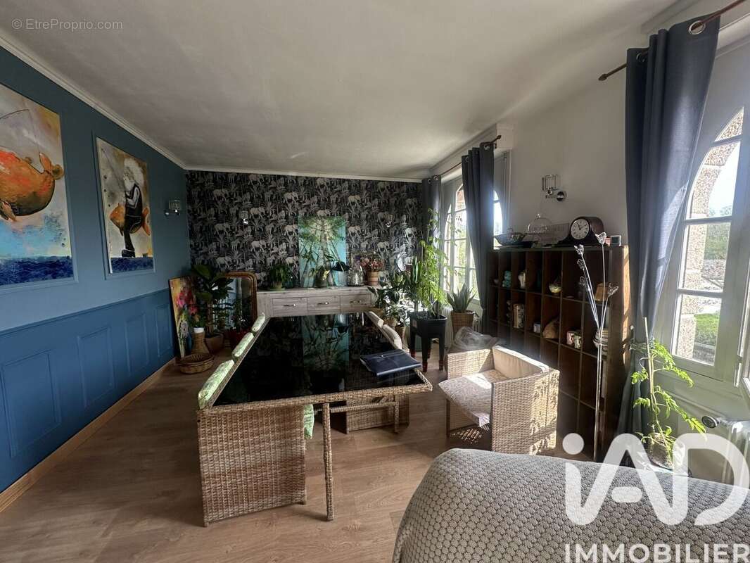 Photo 5 - Maison à BELLE-ISLE-EN-TERRE