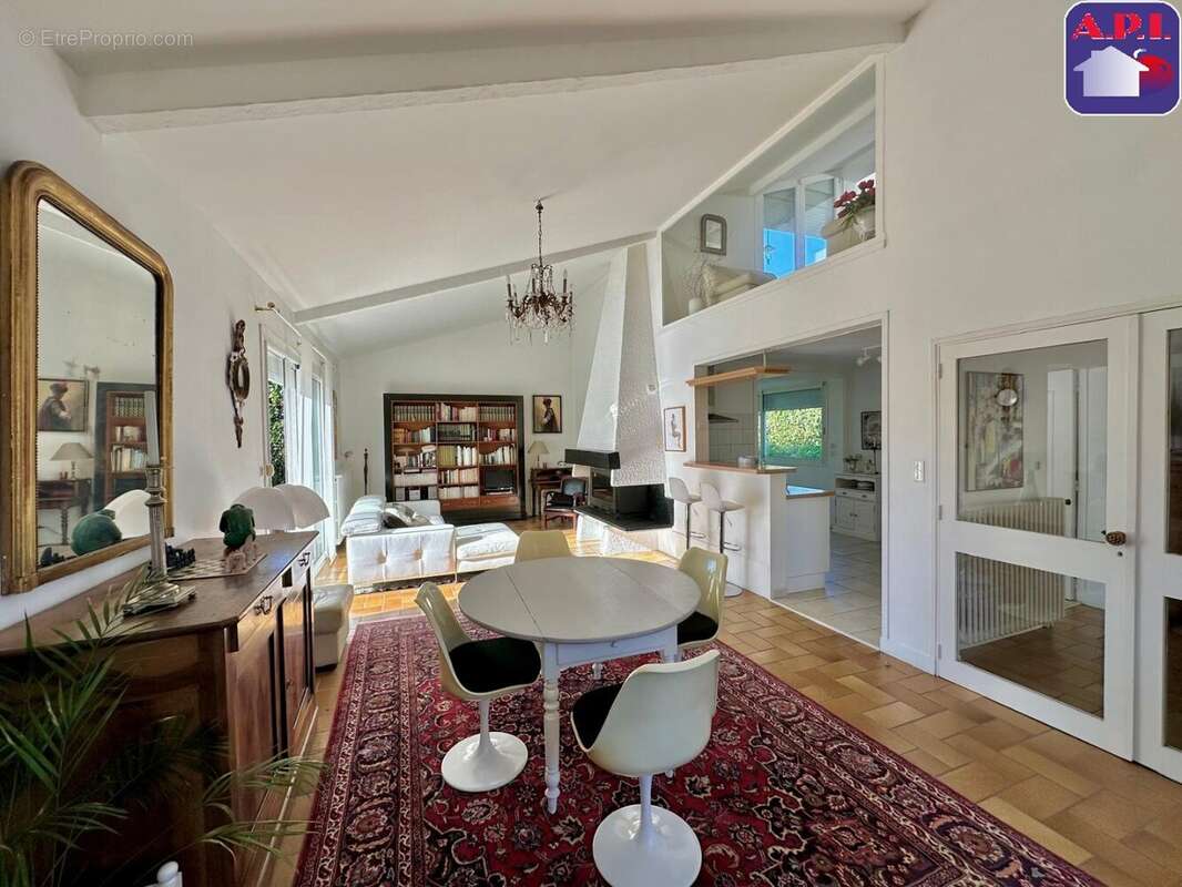 Maison à LORP-SENTARAILLE