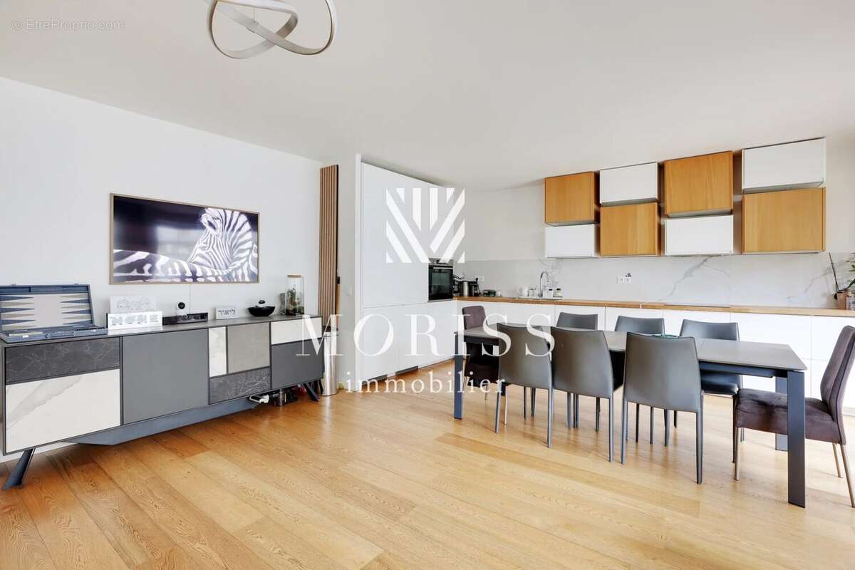 Appartement à LEVALLOIS-PERRET