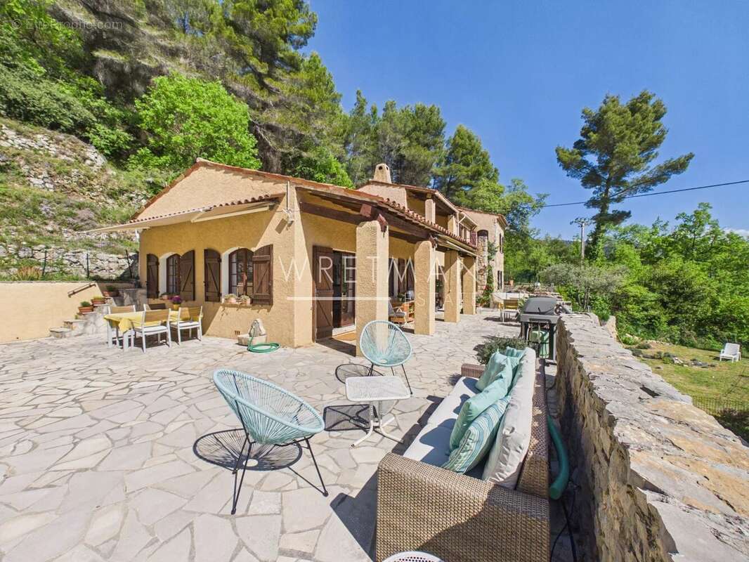 Maison à SEILLANS