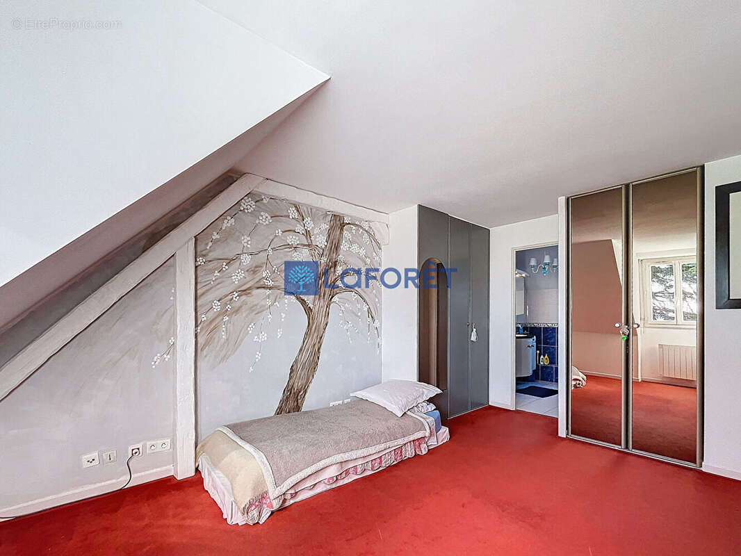 Maison à SAVIGNY-SUR-ORGE