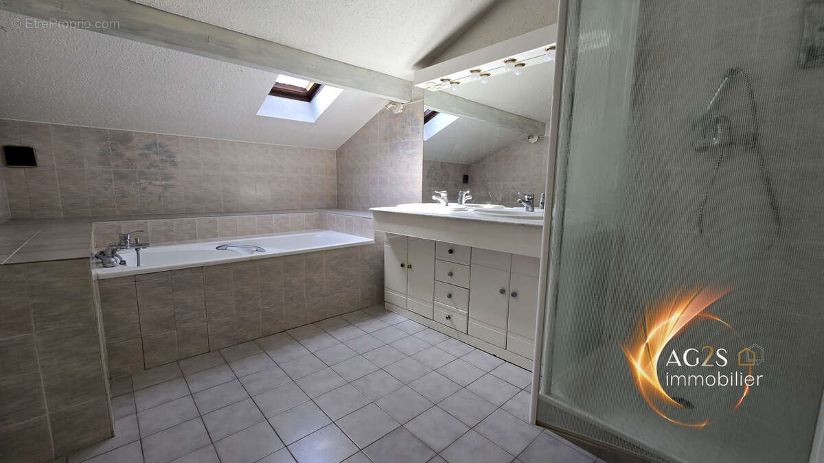  Appartement charmant en dernier étage - photo 8