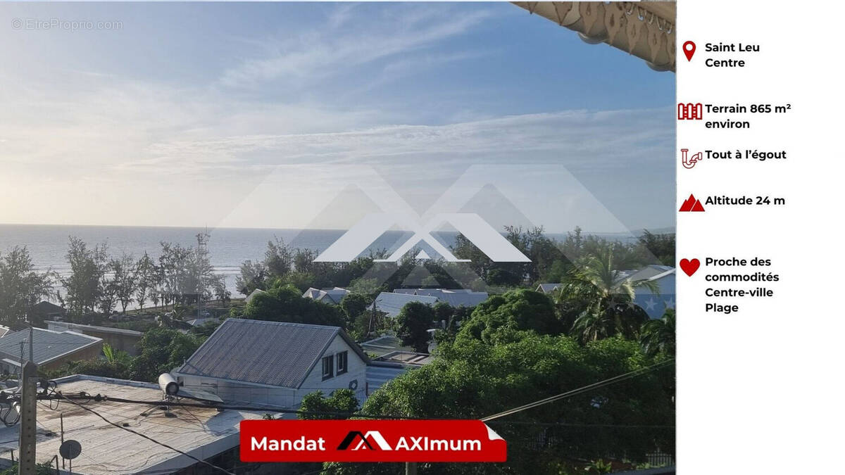 Terrain à SAINT-LEU