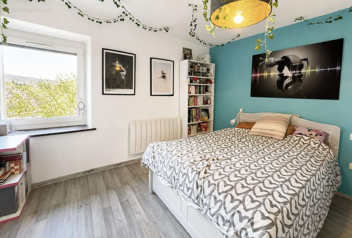 Appartement 7 pièces 224 m² à vendre à Oye-Et-Pallet (25160) - photo 4