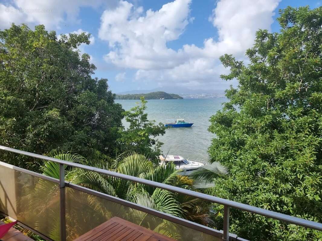 Maison à LES TROIS-ILETS