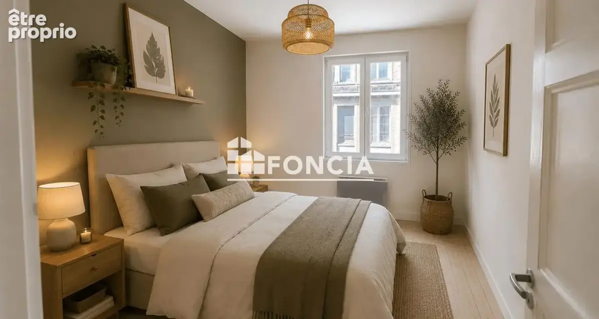  Hyper centre de Lisieux – Appartement de caractère avec ascenseur et énorme potentiel  - photo 6