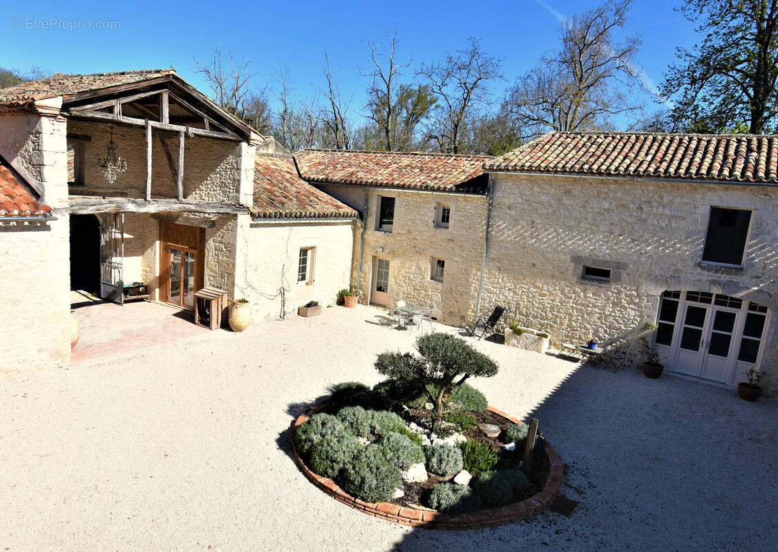 Maison à TOURNON-D'AGENAIS