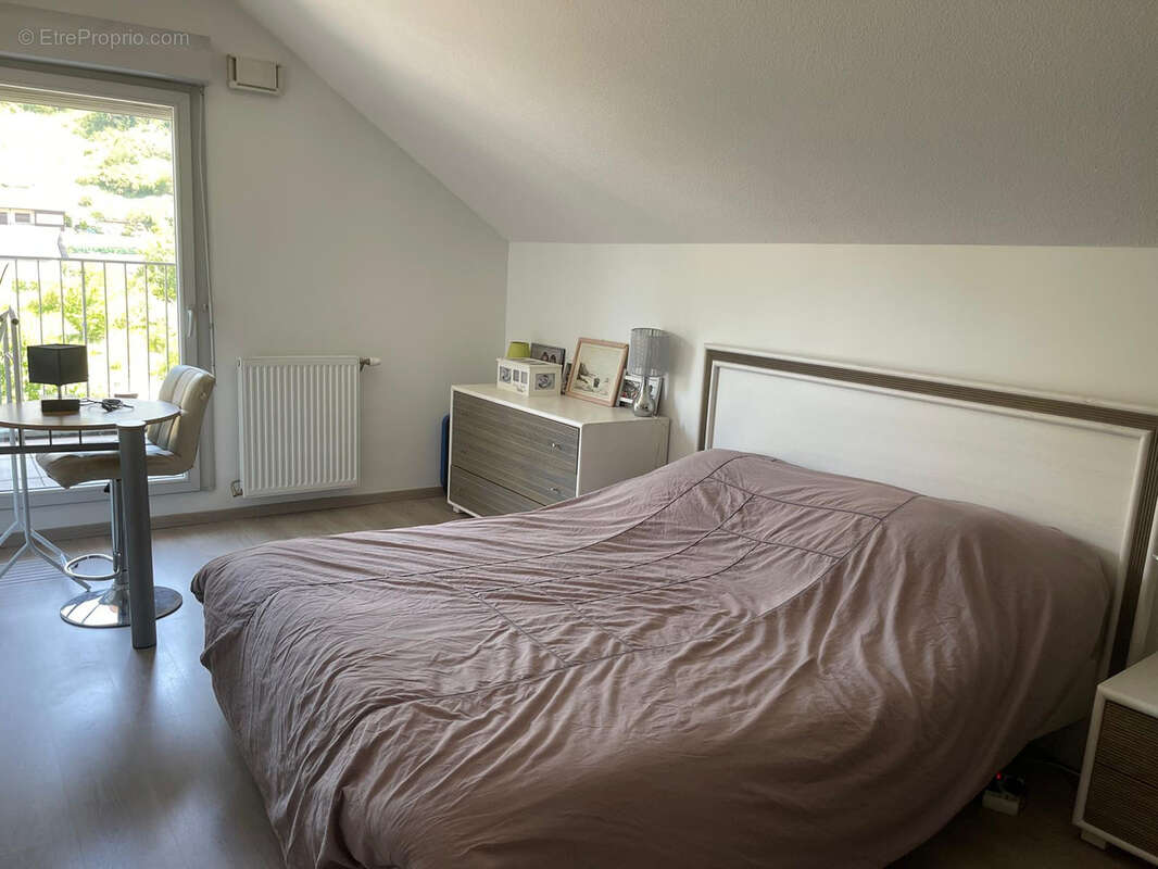 Appartement à SAINT-JEOIRE-PRIEURE