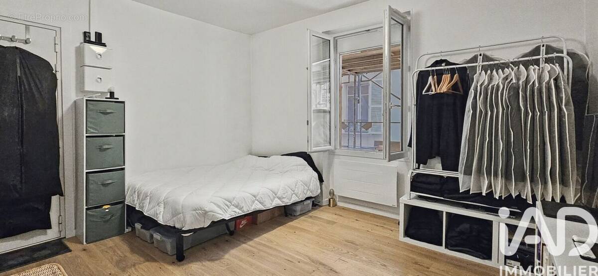 Photo 1 - Appartement à PARIS-18E