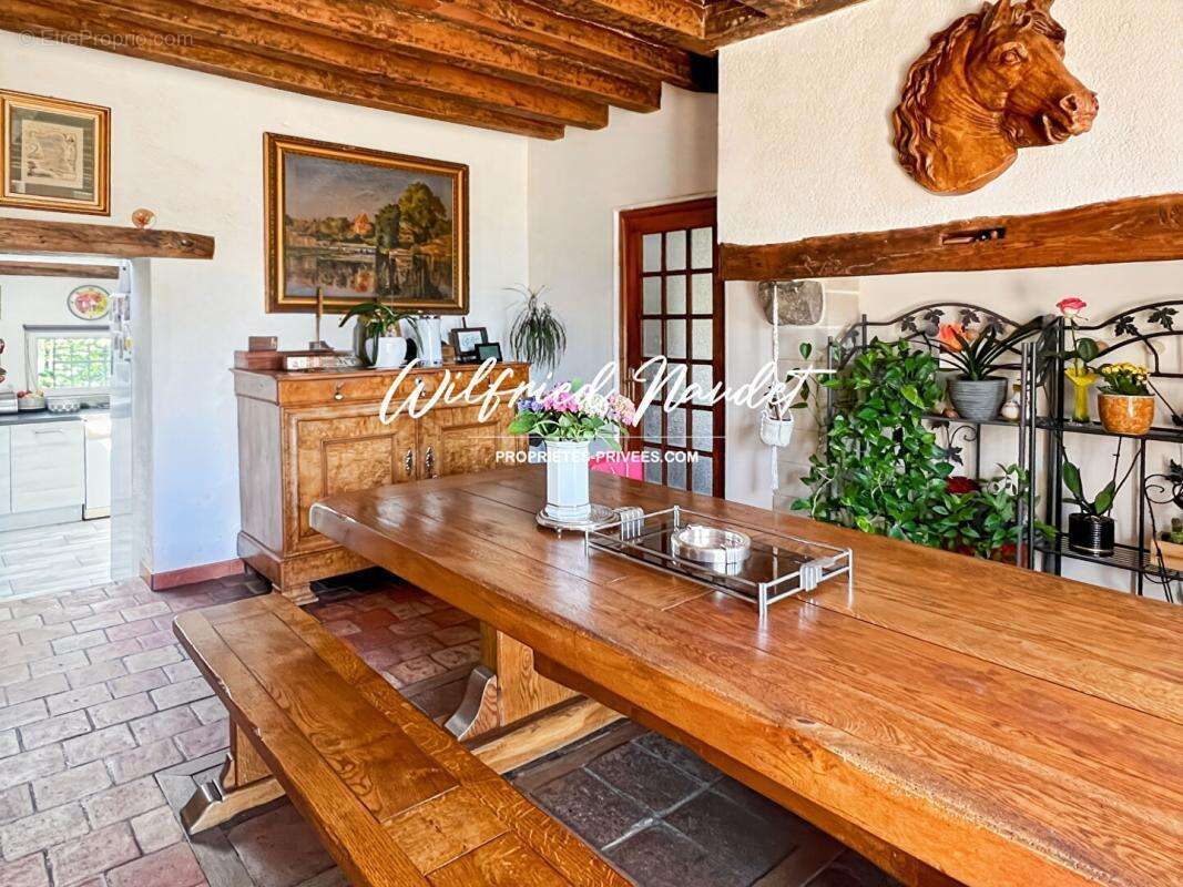 Maison à PARIGNE-L'EVEQUE