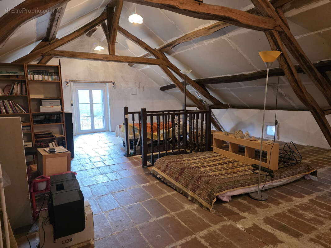 Maison à CHAMBEUGLE