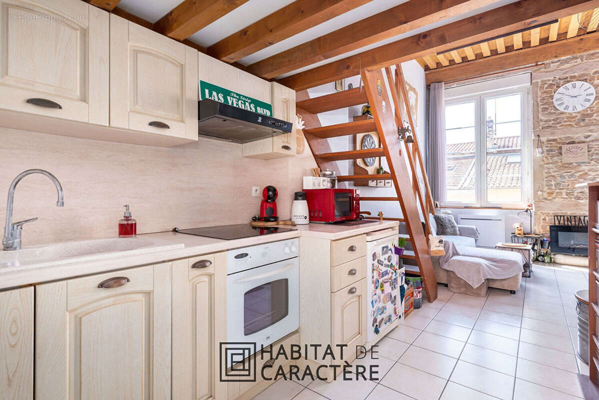 T3bis - Croix-Rousse - 66m² - photo 7