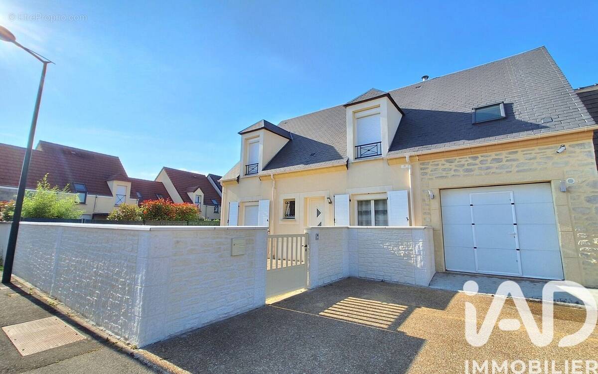 Photo 1 - Maison à MORANCEZ