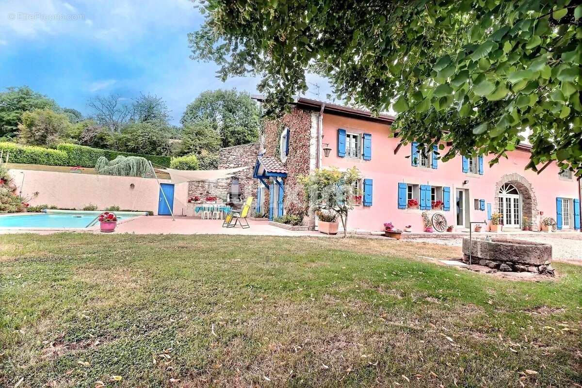 Maison à BALLAISON