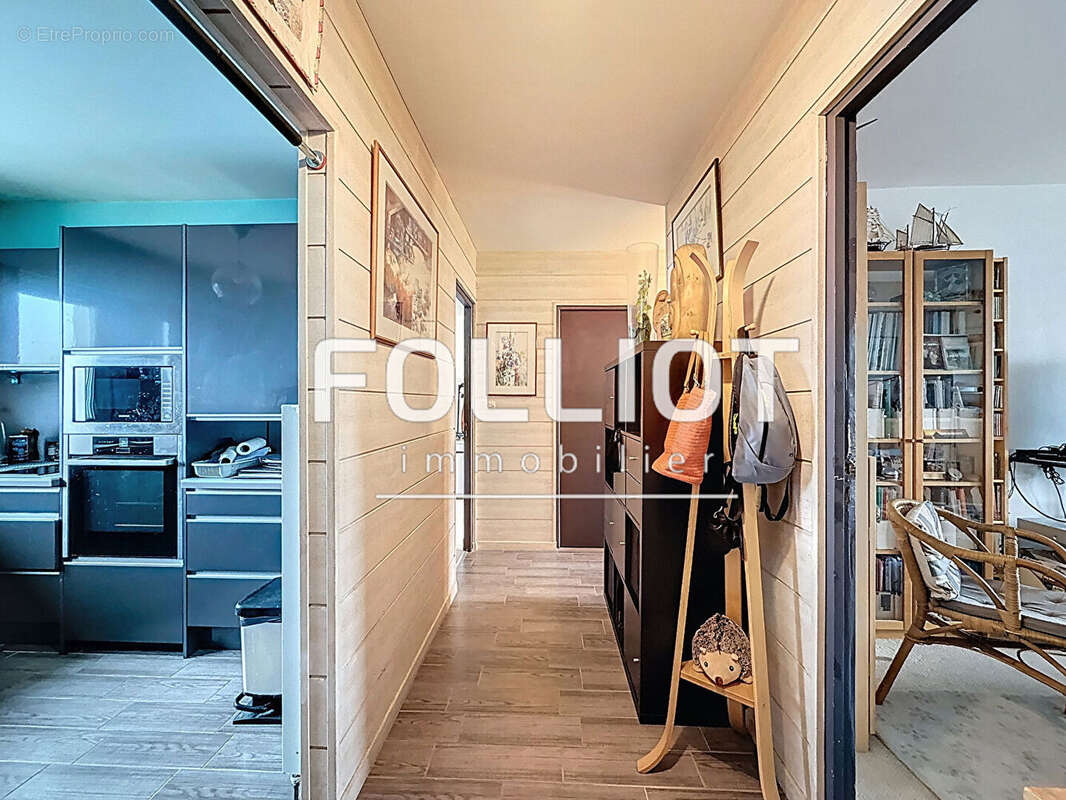 À vendre : Appartement 3 pièces avec vue mer à Granville - photo 11