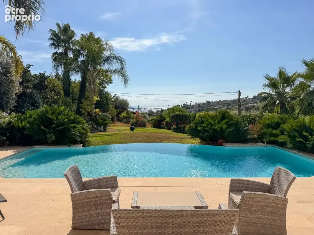 Villa avec vue mer panoramique et piscine à débordement - photo 5