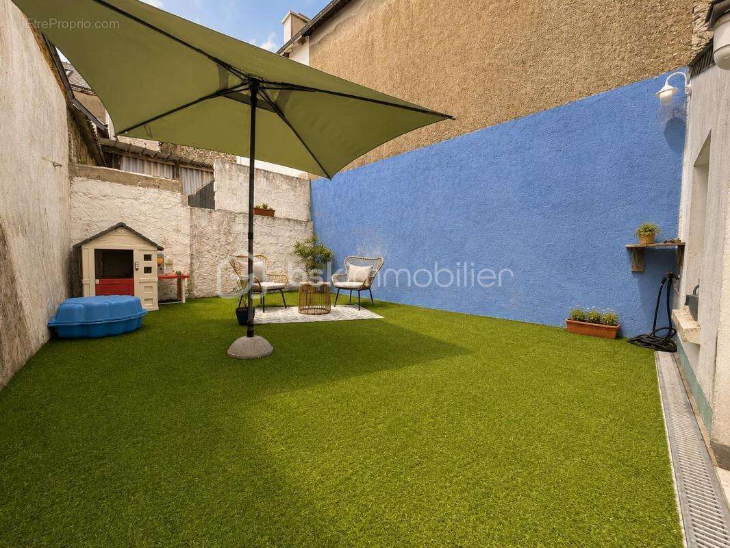 Maison de ville 94 m² environ – 3 chambres – Centre-bourg de Plumergat - photo 9