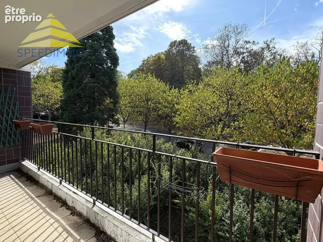 Appartement à EPINAY-SOUS-SENART