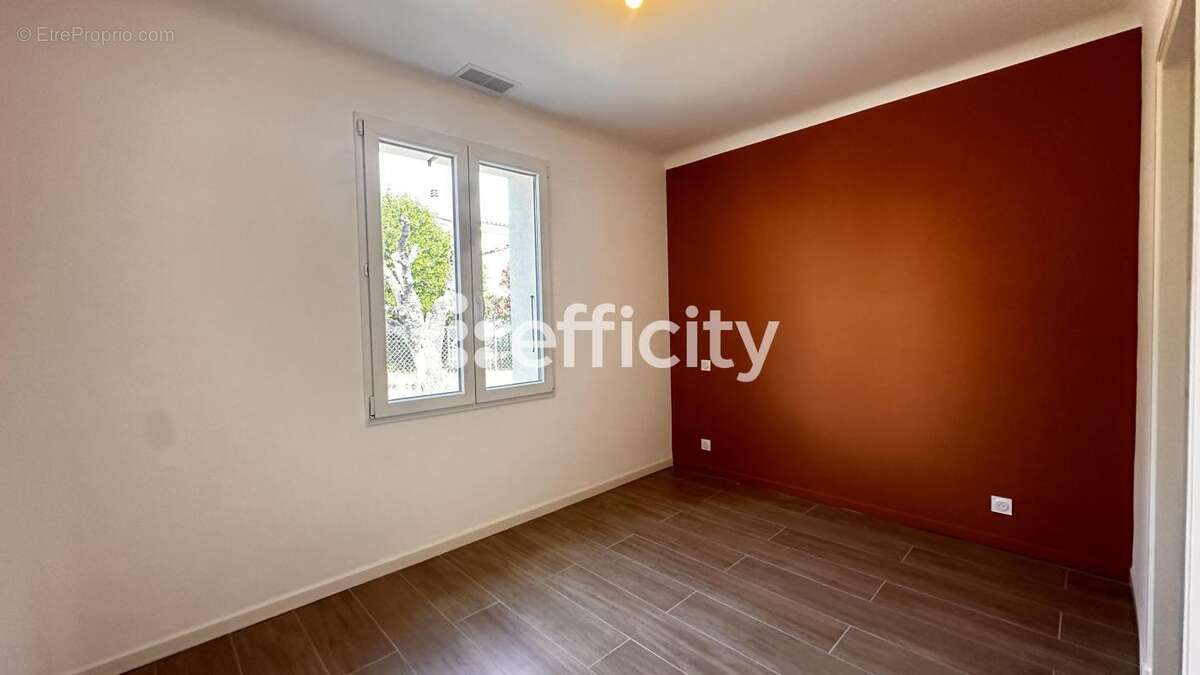 Maison 82 m² à Montelimar  - photo 6