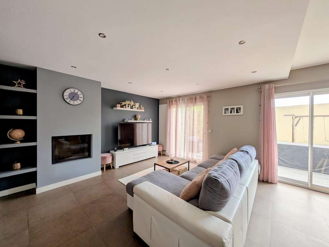 Maison à LA VERRIERE