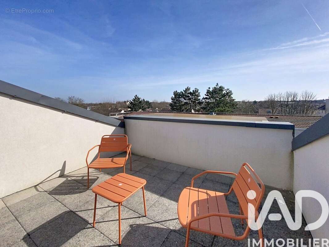 Photo 6 - Appartement à VOISINS-LE-BRETONNEUX