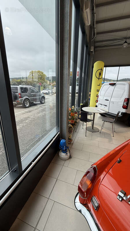 Vente Murs commerciaux   Garage Automobile OPEL à Brignoles - photo 2