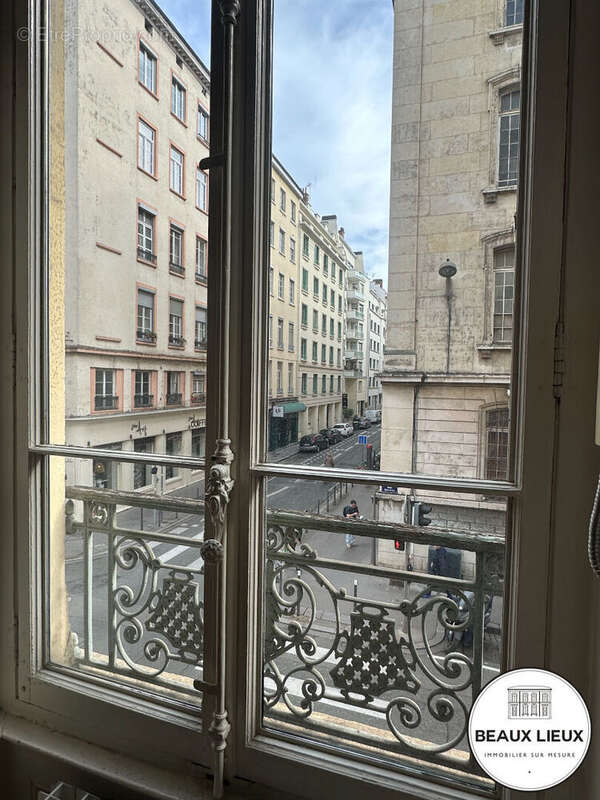 Appartement à LYON-6E