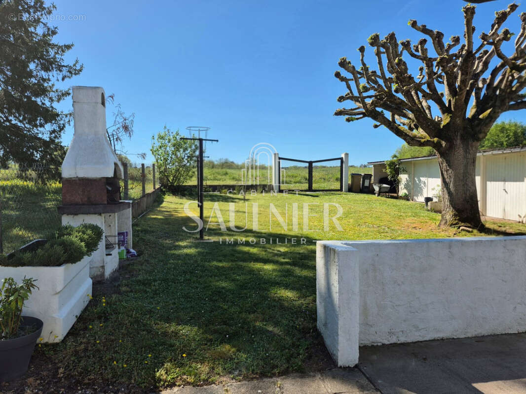 Maison à SAINT-GEORGES-SUR-CHER