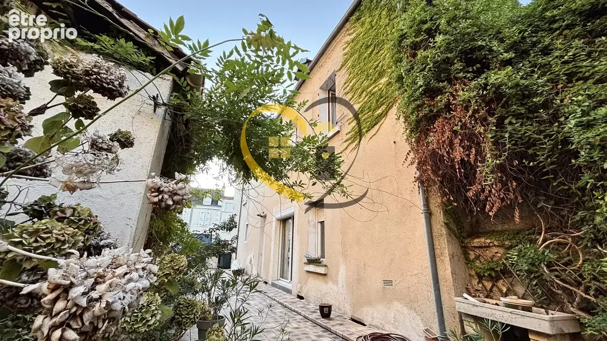 Maison de ville de 188 m2 avec Local commercial - photo 9