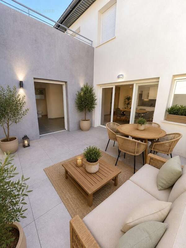 Appartement 78 m² à Martigues  - photo 7