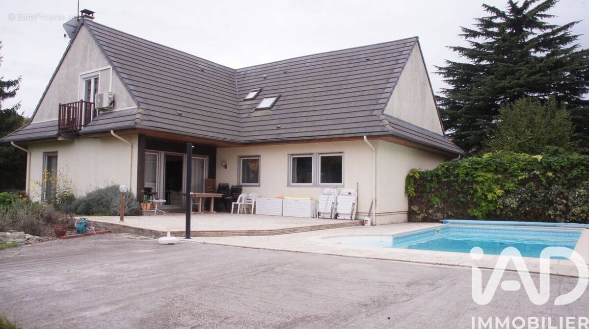 Photo 1 - Maison à DAMMARIE-LES-LYS