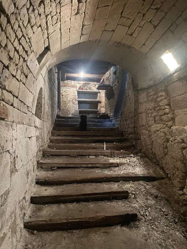 Maison à MONTS-SUR-GUESNES