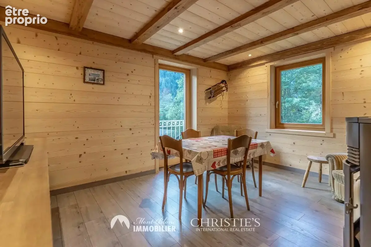 Charmante maison de village au Châtelard, 6 pièces - photo 12