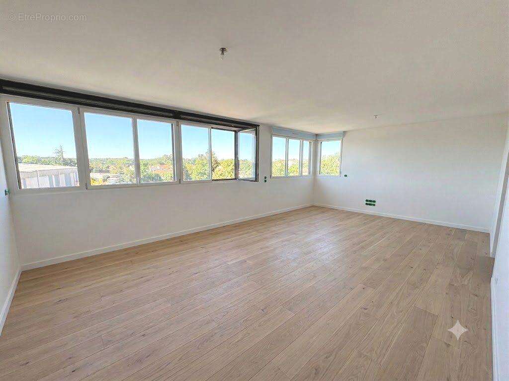 Appartement à MERIGNAC