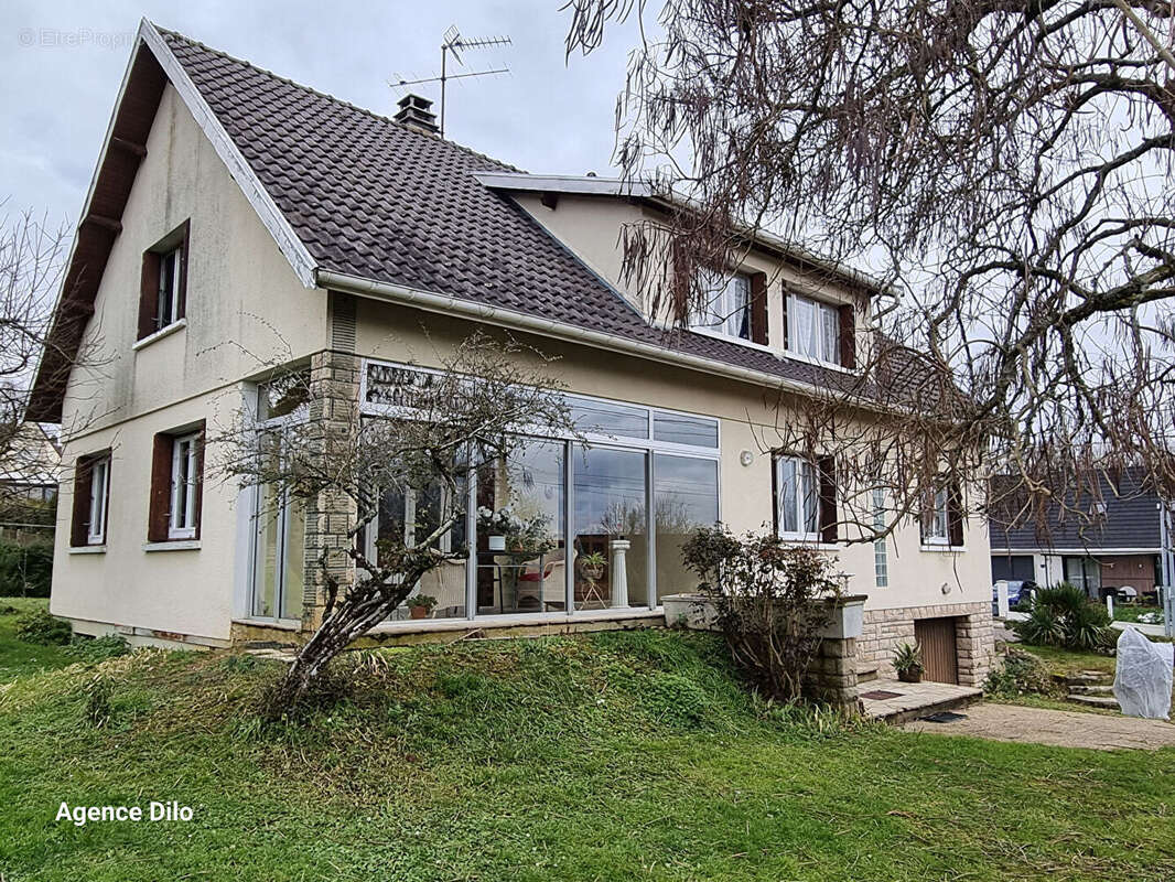 Maison à ERVY-LE-CHATEL