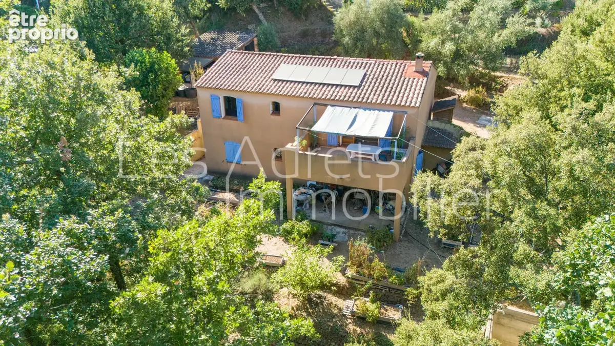 Maison à LES ADRETS-DE-L'ESTEREL