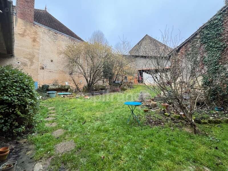 Maison à vendre 7 pièces TREIGNY (89) - photo 15