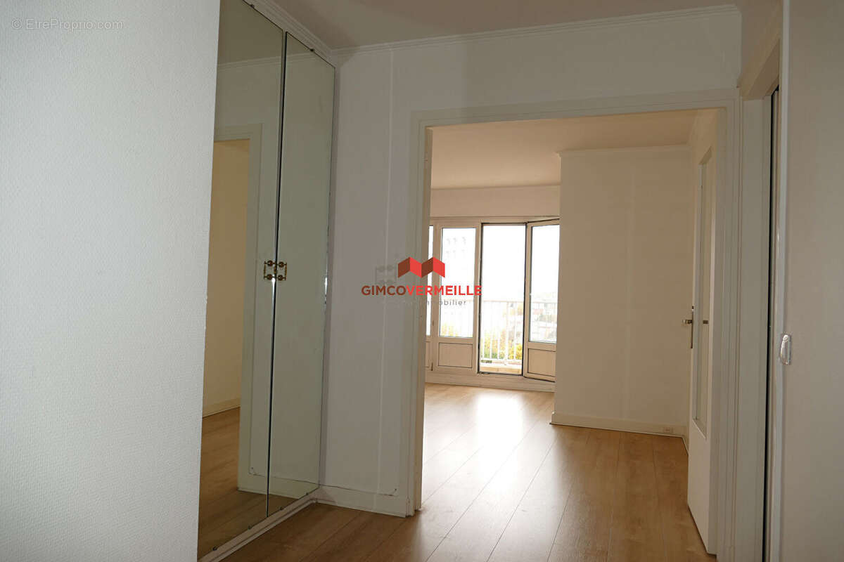 Appartement à RUEIL-MALMAISON