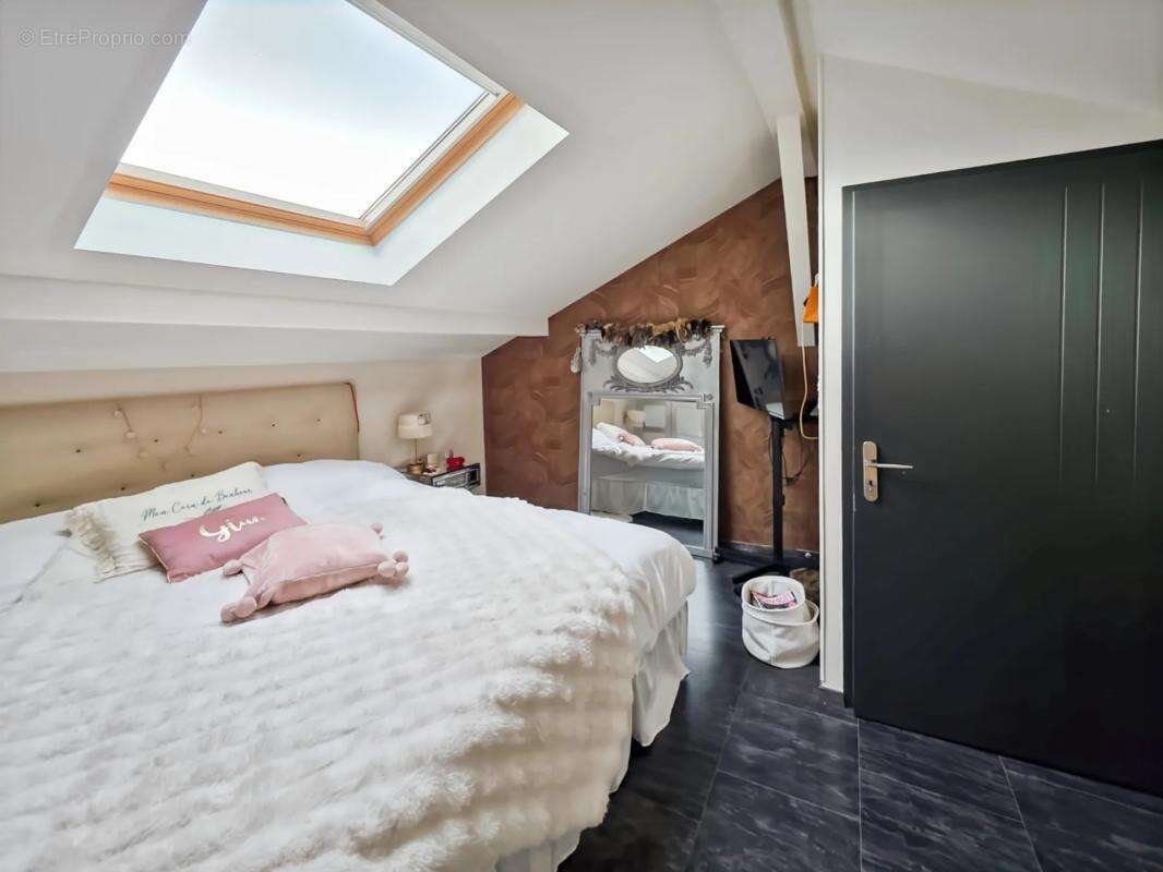 Appartement à AIX-LES-BAINS