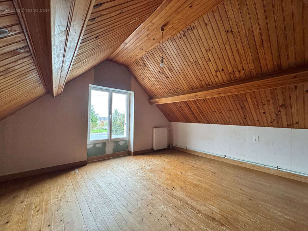 Maison à L'ETANG-BERTRAND