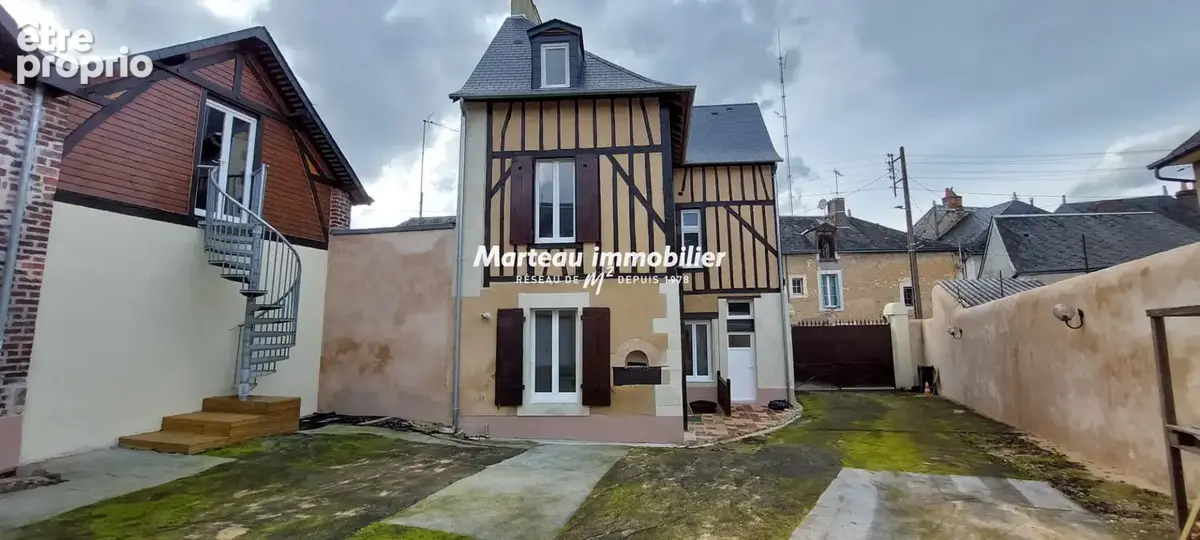 Appartement à CHATEAU-DU-LOIR