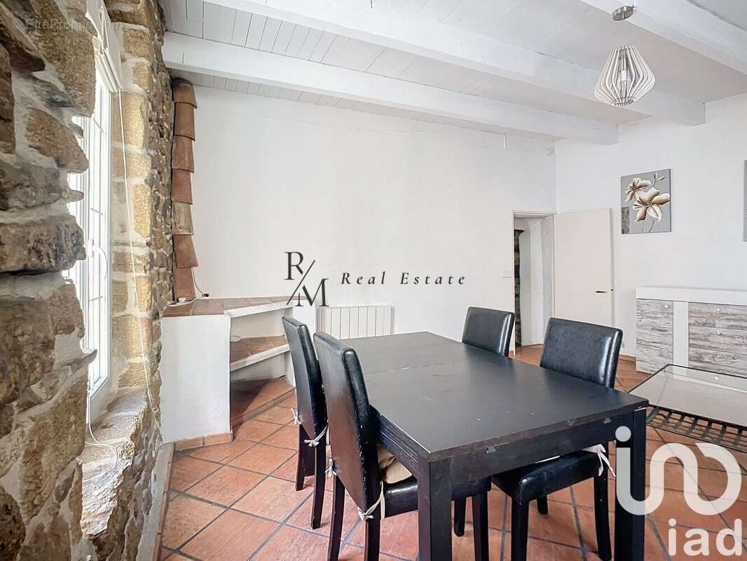 Photo 2 - Maison à LANCON-PROVENCE