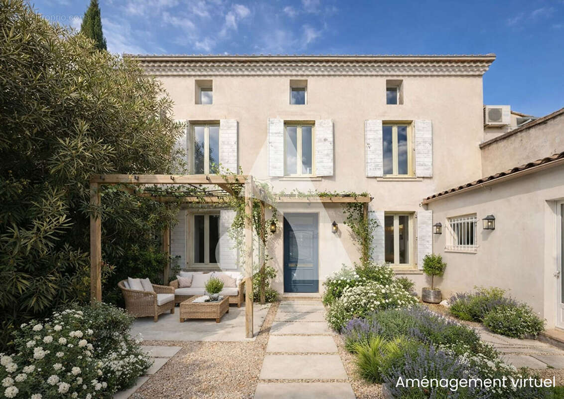 Maison à JONQUIERES