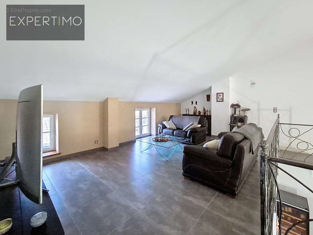 Maison à PUISSERGUIER