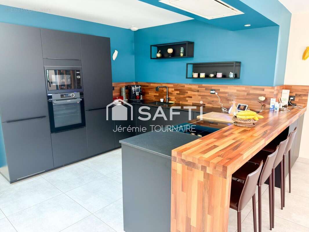 Maison 118 m² à Saint-Jean-De-Liversay  - photo 5